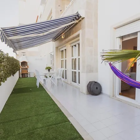 Διαμέρισμα 40 - Me And The Sea